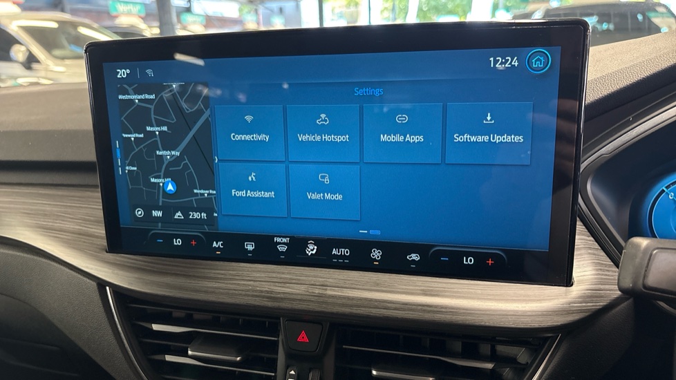 Ford Kuga 2.5 FHEV Active 5dr CVT Hybrid Estate - Image 38