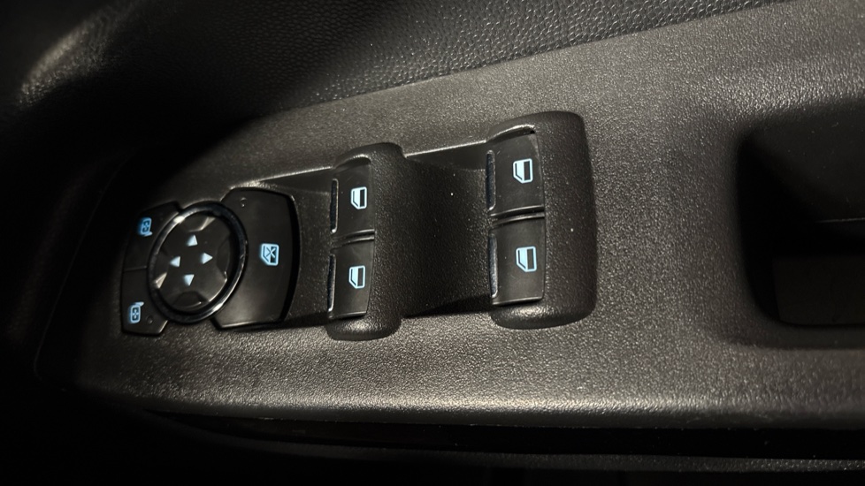 Ford EcoSport 1.0 EcoBoost 125 ST-Line 5dr Petrol Hatchback - Image 22