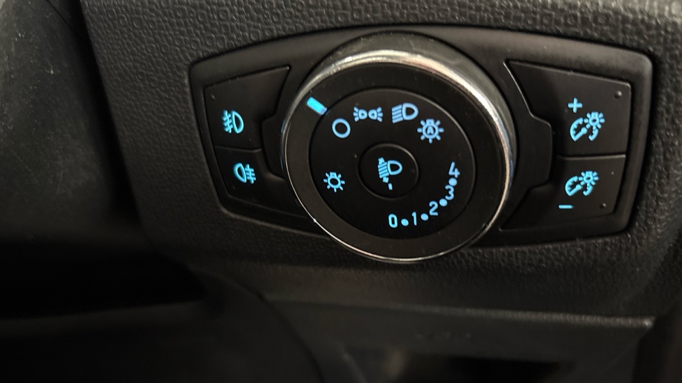 Ford EcoSport 1.0 EcoBoost 125 ST-Line 5dr Petrol Hatchback - Image 25