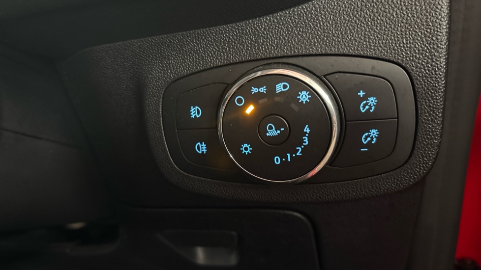 Ford Fiesta 1.0 EcoBoost Trend 5dr Petrol Hatchback - Image 24