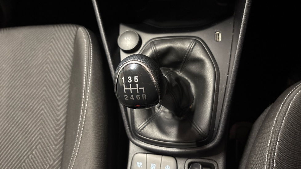 Ford Fiesta 1.0 EcoBoost Trend 5dr Petrol Hatchback - Image 38