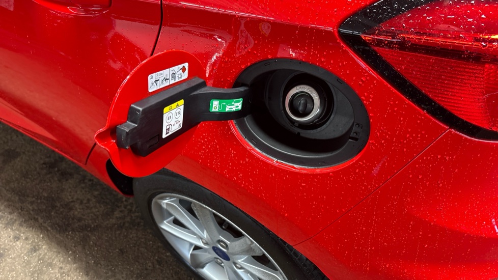 Ford Fiesta 1.0 EcoBoost Trend 5dr Petrol Hatchback - Image 44