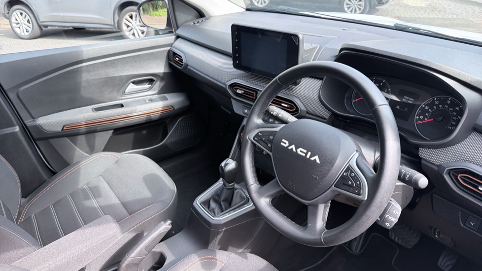 Dacia Sandero Stepway 1.0 TCe Expression 5dr CVT Petrol Hatchback - Image 11