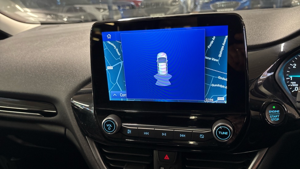 Ford Fiesta 1.0 EcoBoost 95 Titanium 5dr Petrol Hatchback - Image 21