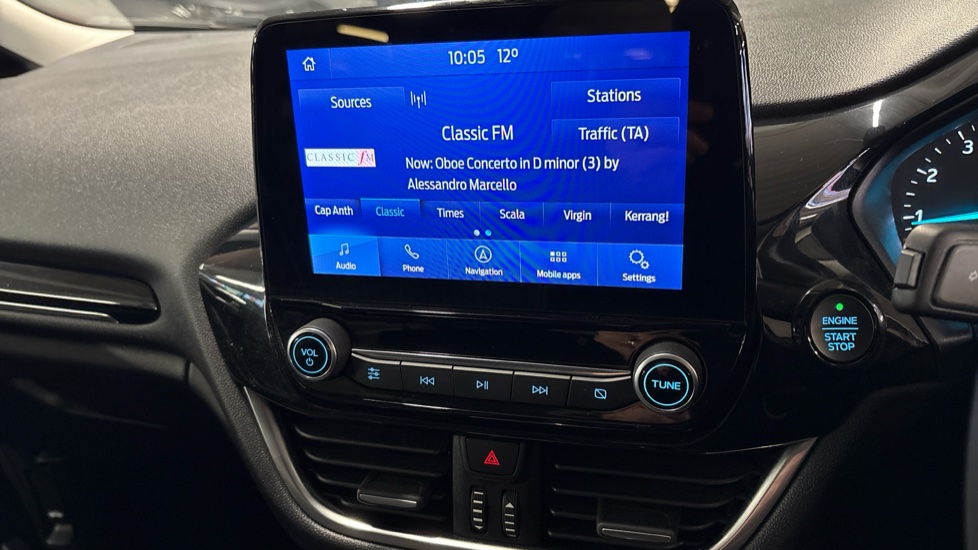 Ford Fiesta 1.0 EcoBoost 95 Titanium 5dr Petrol Hatchback - Image 34