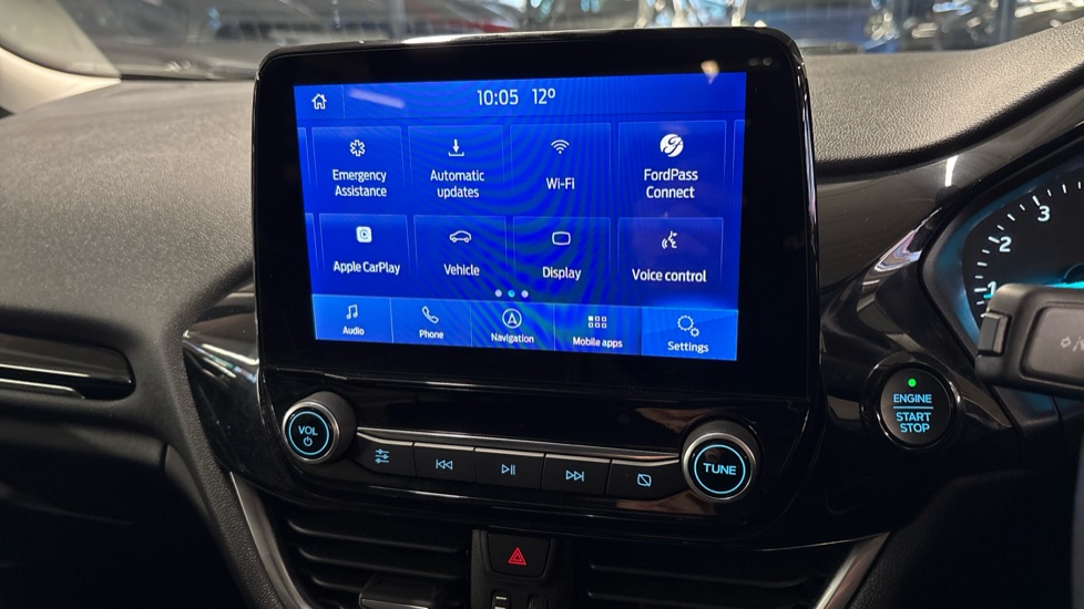 Ford Fiesta 1.0 EcoBoost 95 Titanium 5dr Petrol Hatchback - Image 37