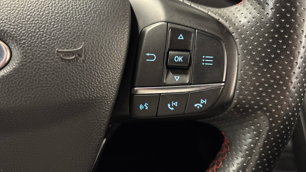Ford Focus 1.0 EcoBoost ST-Line 5dr Petrol Estate - Image 26