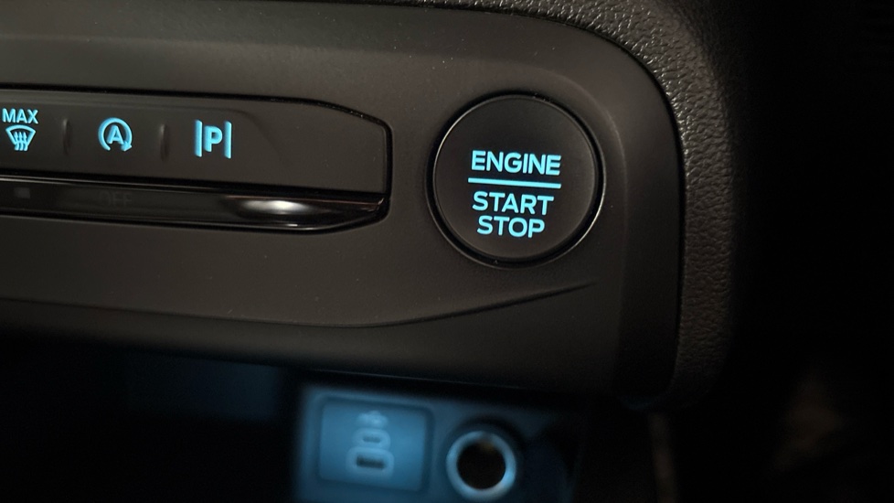 Ford Focus 1.0 EcoBoost ST-Line 5dr Petrol Estate - Image 31