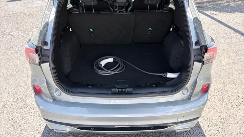 Ford Kuga 2.5 PHEV ST-Line 5dr CVT Estate - Image 4