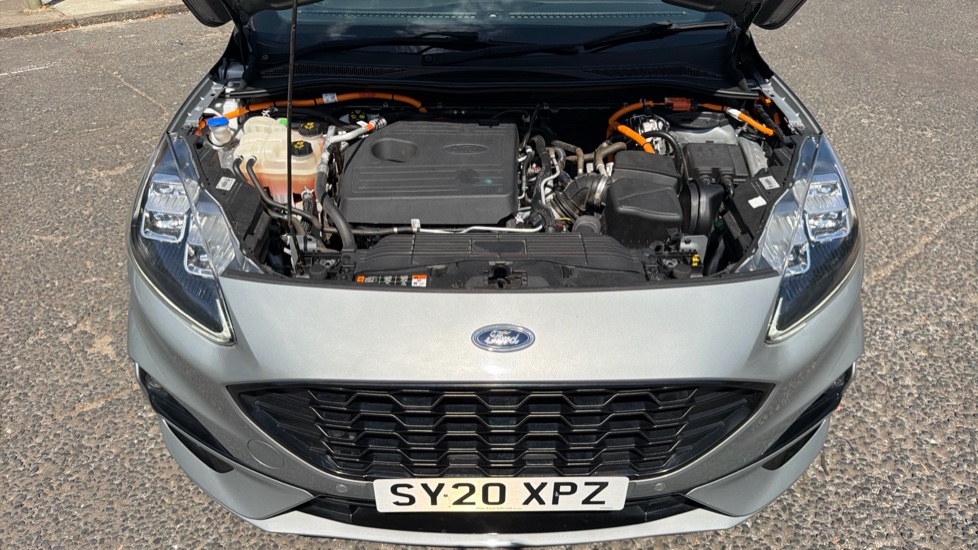 Ford Kuga 2.5 PHEV ST-Line 5dr CVT Estate - Image 8