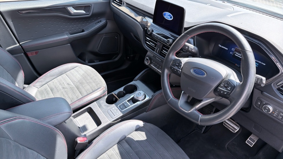 Ford Kuga 2.5 PHEV ST-Line 5dr CVT Estate - Image 11