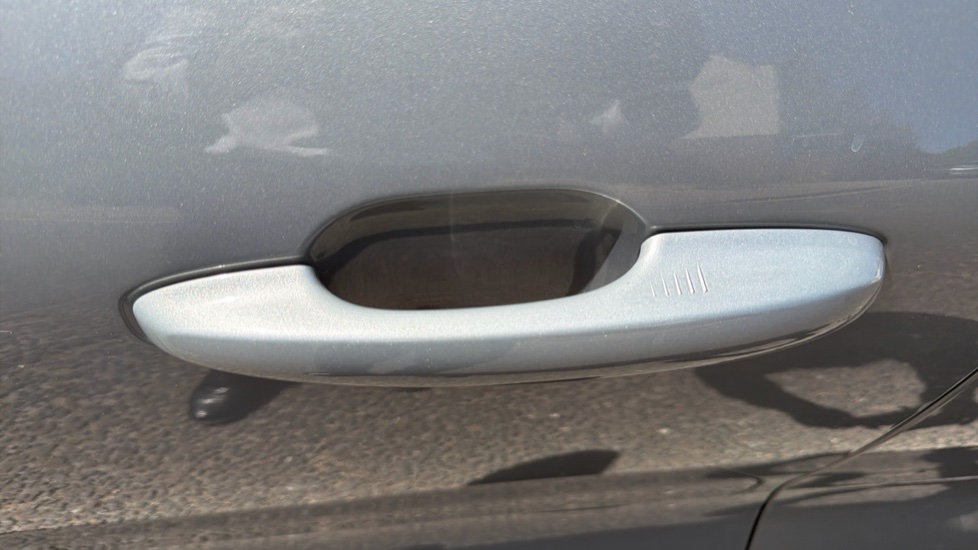 Ford Kuga 2.5 PHEV ST-Line 5dr CVT Estate - Image 26