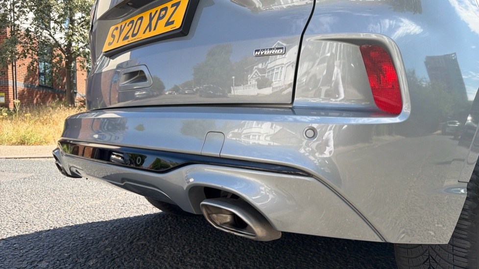 Ford Kuga 2.5 PHEV ST-Line 5dr CVT Estate - Image 29