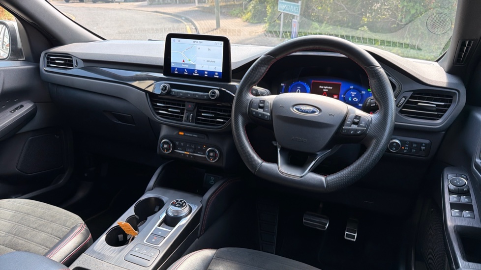 Ford Kuga 2.5 PHEV ST-Line 5dr CVT Estate - Image 37