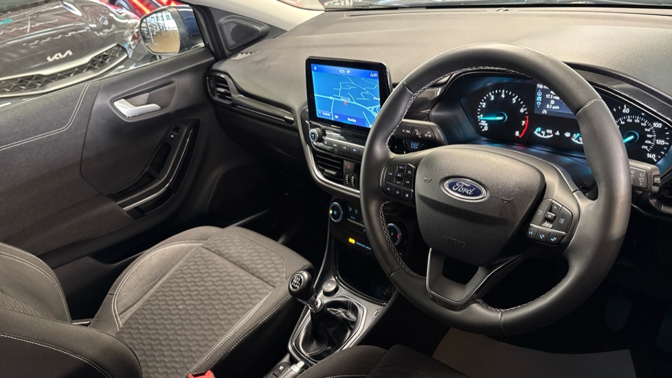 Ford Puma 1.0 EcoBoost Hybrid mHEV Titanium 5dr Petrol Hatchback - Image 11