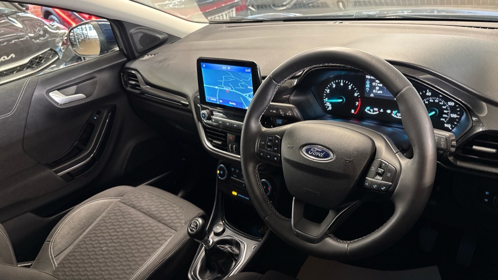 Ford Puma 1.0 EcoBoost Hybrid mHEV Titanium 5dr Petrol Hatchback - Image 14
