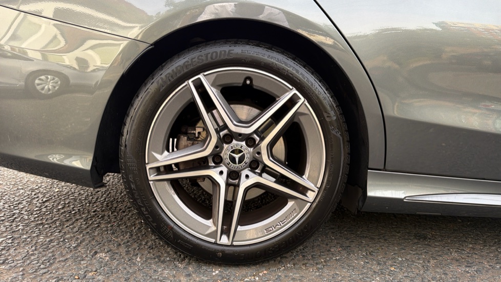 Mercedes-Benz C-Class C220d AMG Line Edition 4dr 9G-Tronic Diesel Saloon - Image 7