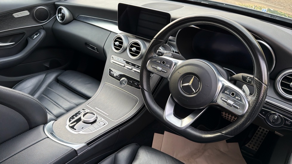 Mercedes-Benz C-Class C220d AMG Line Edition 4dr 9G-Tronic Diesel Saloon - Image 11