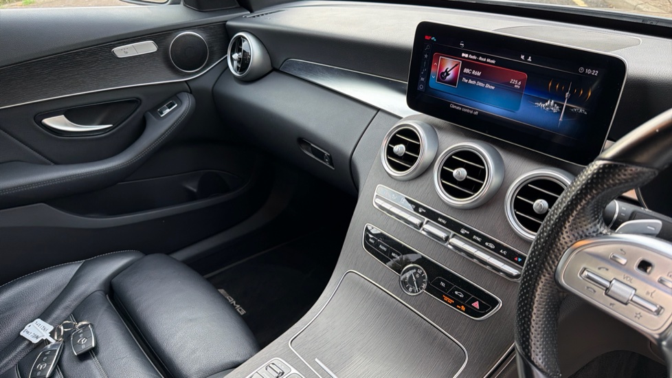 Mercedes-Benz C-Class C220d AMG Line Edition 4dr 9G-Tronic Diesel Saloon - Image 14