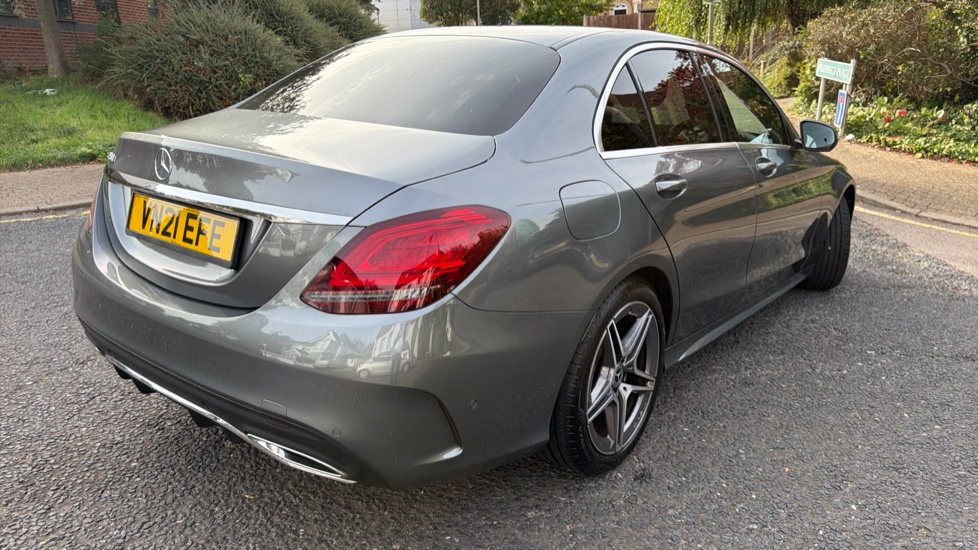 Mercedes-Benz C-Class C220d AMG Line Edition 4dr 9G-Tronic Diesel Saloon - Image 37