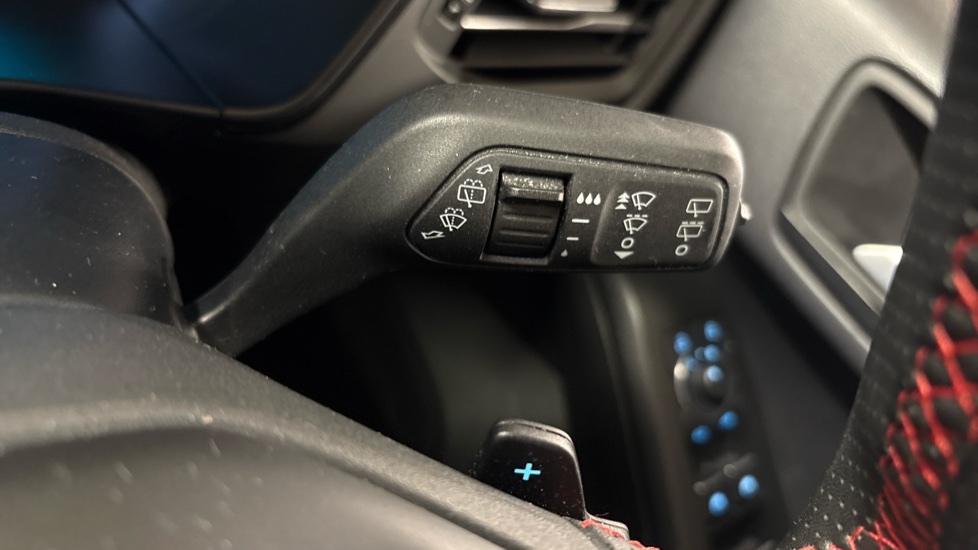 Ford Focus 1.0 EcoBoost Hybrid mHEV ST-Line 5dr Auto Petrol Hatchback - Image 29