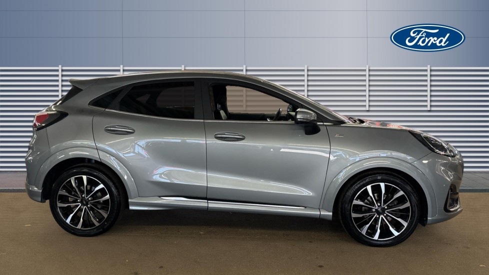 Ford Puma 1.0 EcoBoost Hybrid mHEV 155 ST-Line Vignale 5dr Petrol Hatchback - Image 5