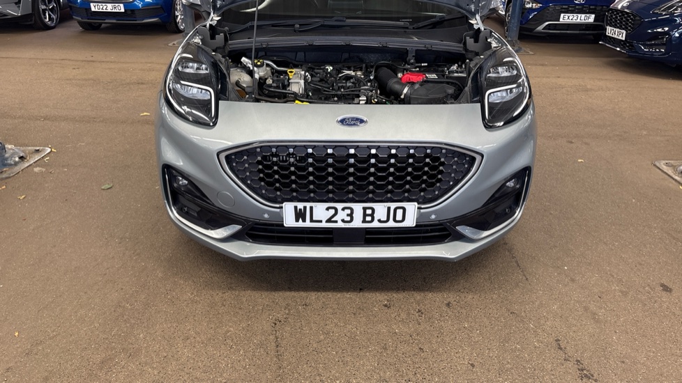 Ford Puma 1.0 EcoBoost Hybrid mHEV 155 ST-Line Vignale 5dr Petrol Hatchback - Image 8