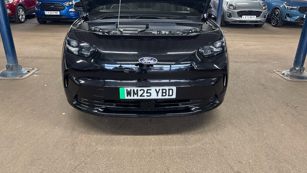 Ford Capri 210kW Premium 77kWh 5dr Auto Electric Estate - Image 8