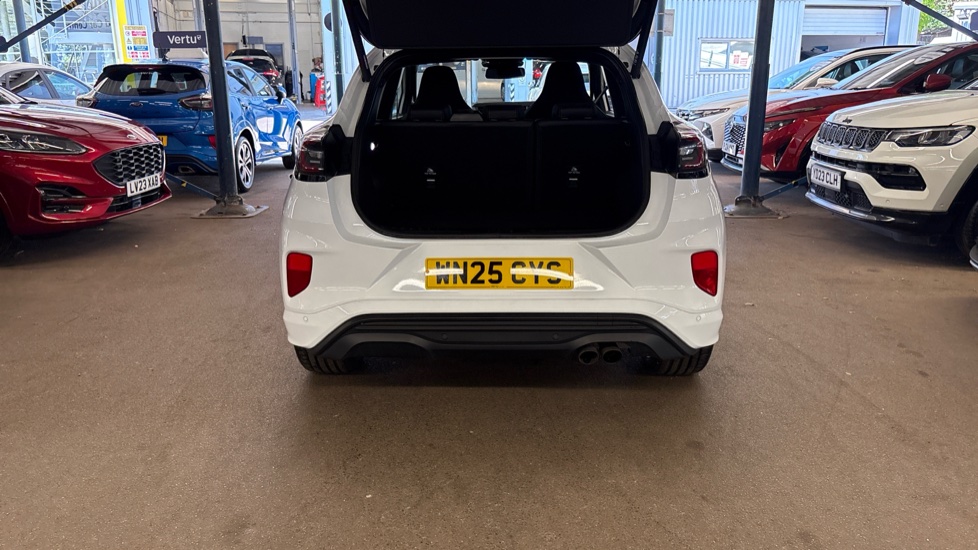 Ford Puma ST 1.0 EcoBoost Hybrid mHEV 170 ST 5dr DCT Petrol Hatchback - Image 4