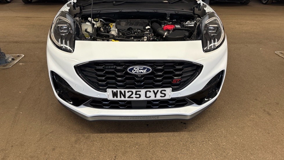Ford Puma ST 1.0 EcoBoost Hybrid mHEV 170 ST 5dr DCT Petrol Hatchback - Image 8