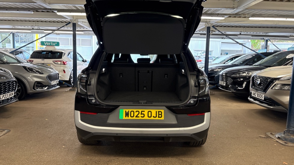 Ford Explorer 210kW Premium 77kWh 5dr Auto Electric Estate - Image 4