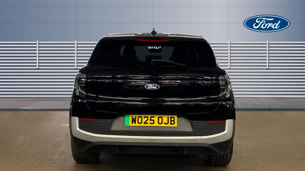 Ford Explorer 210kW Premium 77kWh 5dr Auto Electric Estate - Image 6