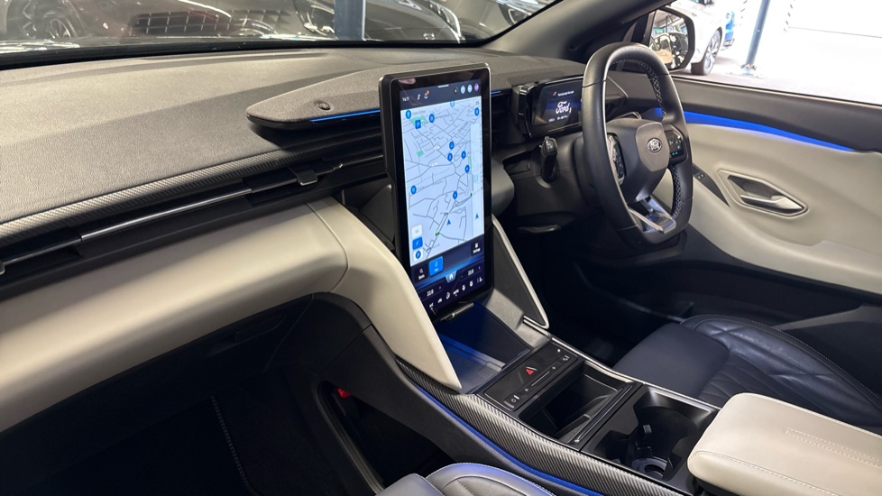 Ford Explorer 210kW Premium 77kWh 5dr Auto Electric Estate - Image 9