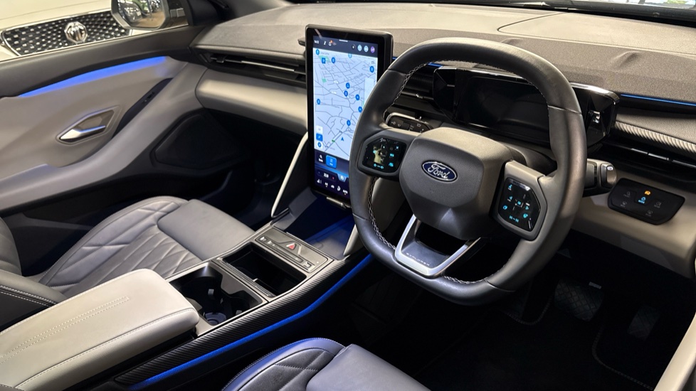 Ford Explorer 210kW Premium 77kWh 5dr Auto Electric Estate - Image 11