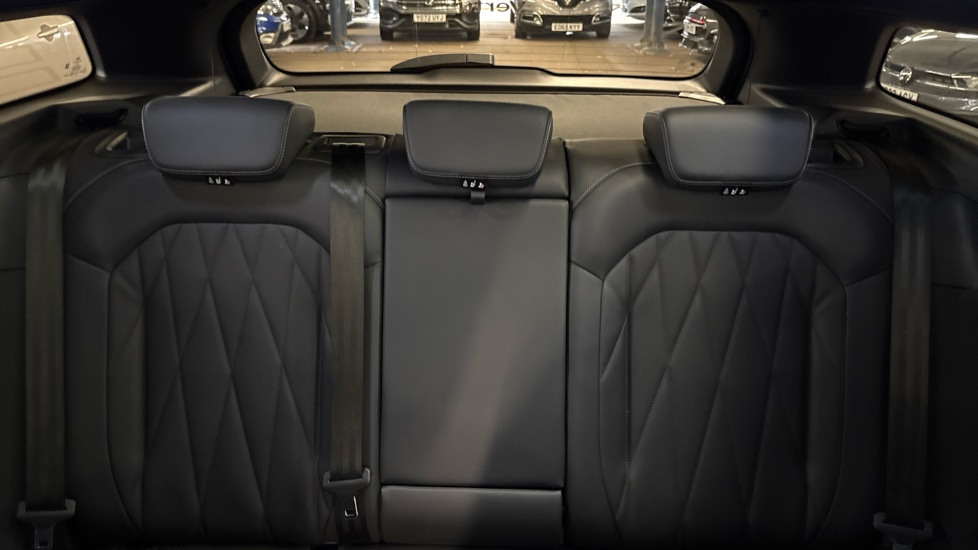 Ford Explorer 210kW Premium 77kWh 5dr Auto Electric Estate - Image 15