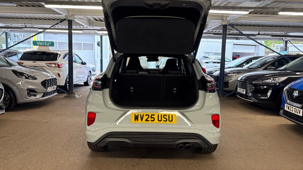 Ford Puma ST 1.0 EcoBoost Hybrid mHEV 170 ST 5dr DCT Petrol Hatchback - Image 4