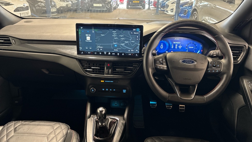 Ford Focus 1.0 EcoBoost ST-Line X 5dr Petrol Hatchback - Image 10