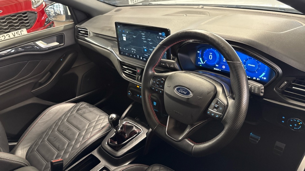 Ford Focus 1.0 EcoBoost ST-Line X 5dr Petrol Hatchback - Image 14