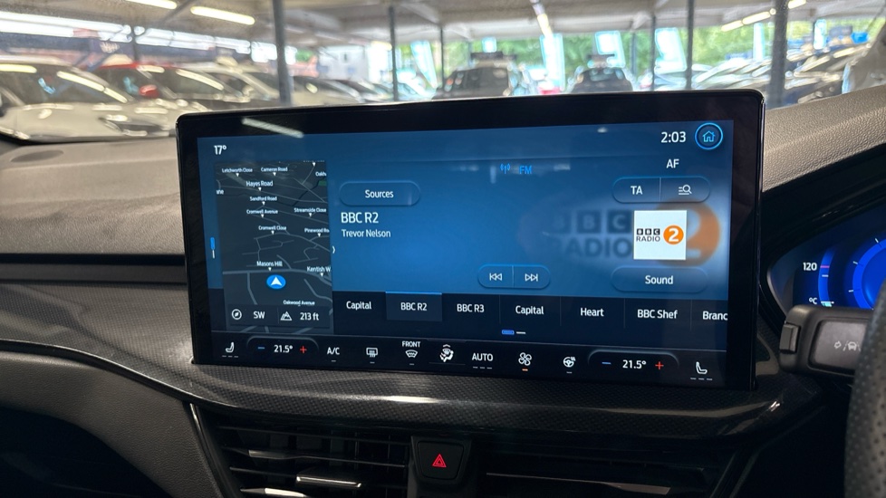 Ford Focus 1.0 EcoBoost ST-Line X 5dr Petrol Hatchback - Image 33