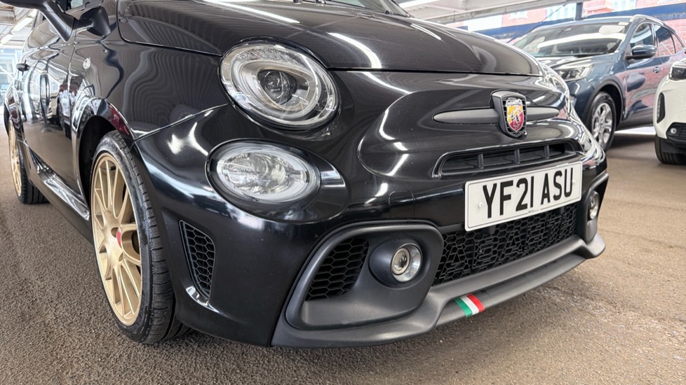 Abarth 595 1.4 T-Jet 165 Scorpioneoro 3dr Petrol Hatchback - Image 38