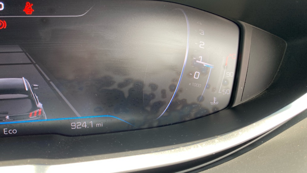 Peugeot 3008 1.2 PureTech GT 5dr EAT8 Petrol Estate - Image 29