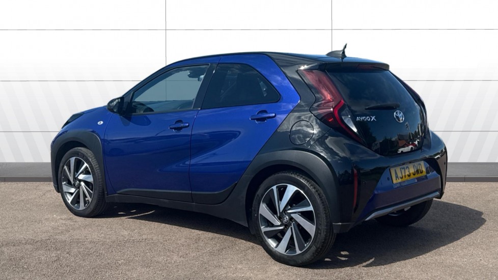 Toyota Aygo X 1.0 VVT-i Exclusive 5dr Auto Petrol Hatchback - Image 2