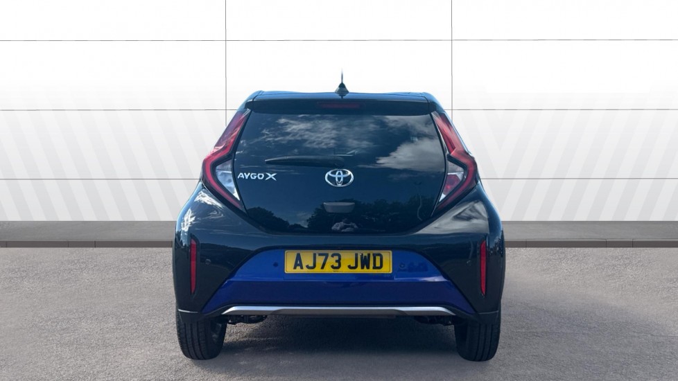 Toyota Aygo X 1.0 VVT-i Exclusive 5dr Auto Petrol Hatchback - Image 6