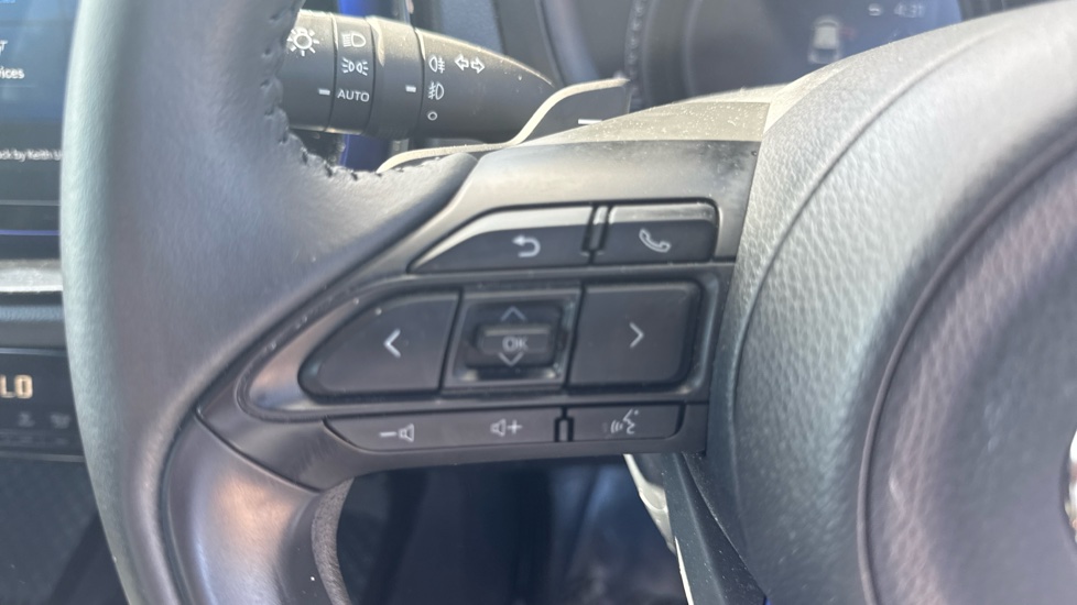 Toyota Aygo X 1.0 VVT-i Exclusive 5dr Auto Petrol Hatchback - Image 24