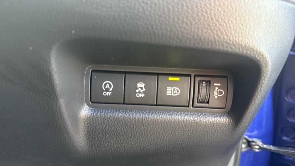 Toyota Aygo X 1.0 VVT-i Exclusive 5dr Auto Petrol Hatchback - Image 32