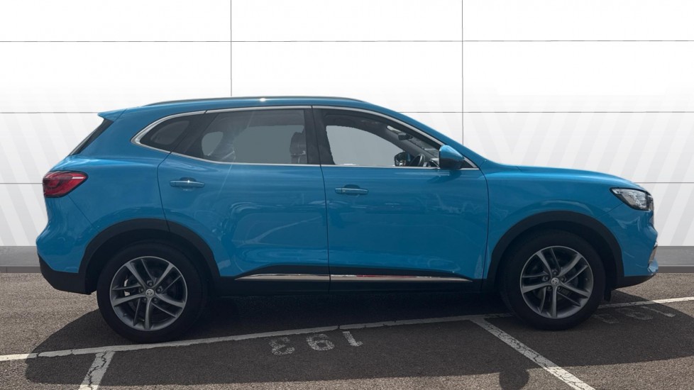 MG HS 1.5 T-GDI Excite 5dr DCT Petrol Hatchback - Image 5