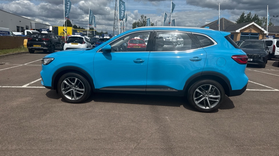 MG HS 1.5 T-GDI Excite 5dr DCT Petrol Hatchback - Image 23