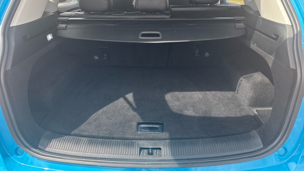 MG HS 1.5 T-GDI Excite 5dr DCT Petrol Hatchback - Image 28