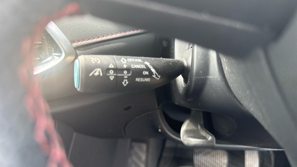 MG HS 1.5 T-GDI Excite 5dr DCT Petrol Hatchback - Image 37