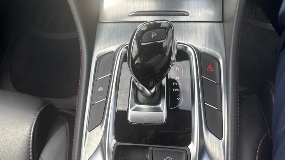MG HS 1.5 T-GDI Excite 5dr DCT Petrol Hatchback - Image 39